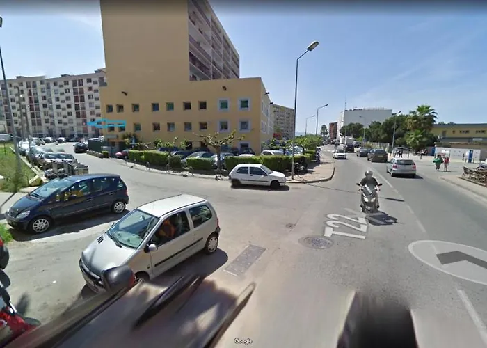 Traversant 2 * Ajaccio (Corsica)